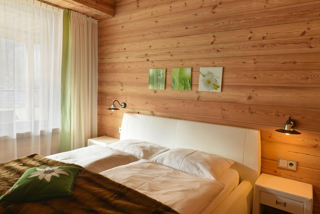 Aurina Lodges Lutago Luaran gambar